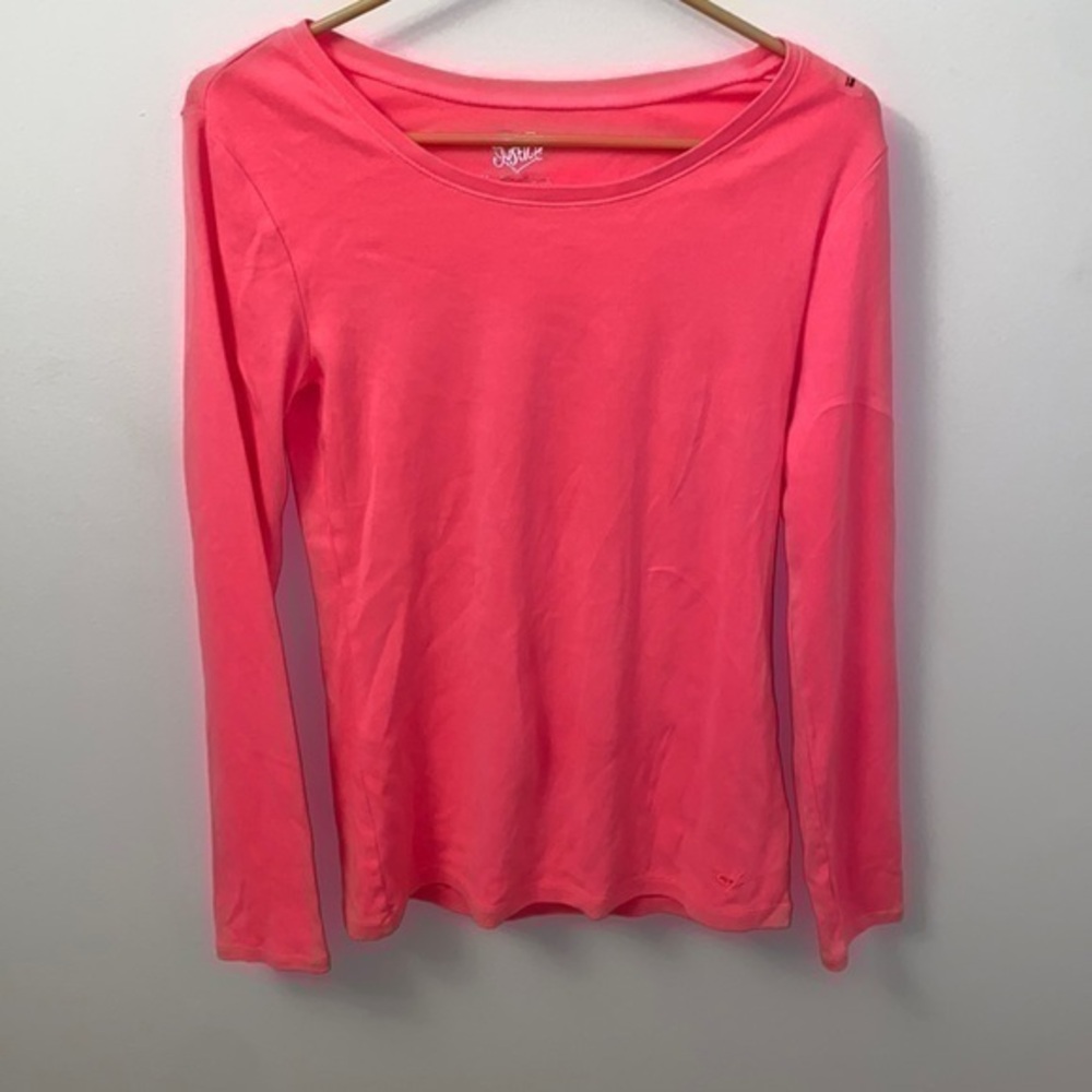 Long sleeve tee